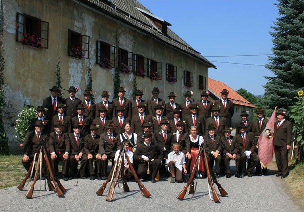 Schützengarde im Kärntneranzug 2007